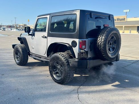 Used 2015 Jeep Wrangler Sport w/ Connectivity Group image 6