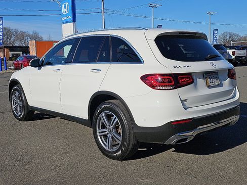 Used 2022 Mercedes-Benz GLC 300 4MATIC image 6