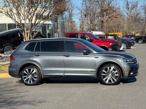 Used 2021 Volkswagen Tiguan SEL Premium R-Line image 5