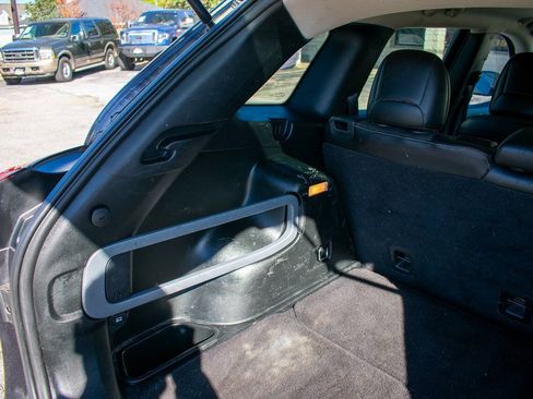 Used 2018 Jeep Cherokee Latitude Plus image 34