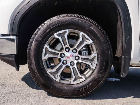 Used 2025 GMC Sierra 1500 SLT RWD image 11