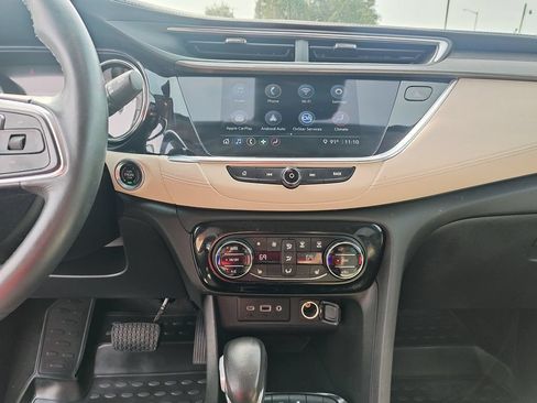 Used 2022 Buick Encore GX Select FWD image 21
