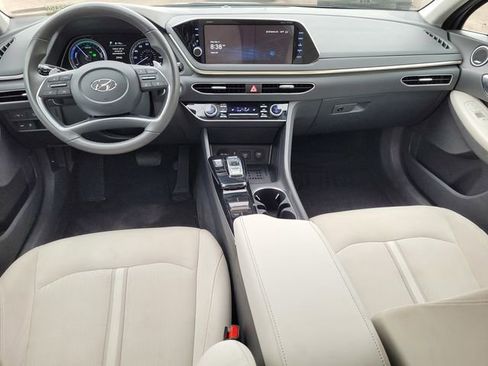 Used 2023 Hyundai Sonata SEL w/ Cargo Package image 12