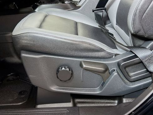 Certified 2024 Ford Bronco Black Diamond image 25