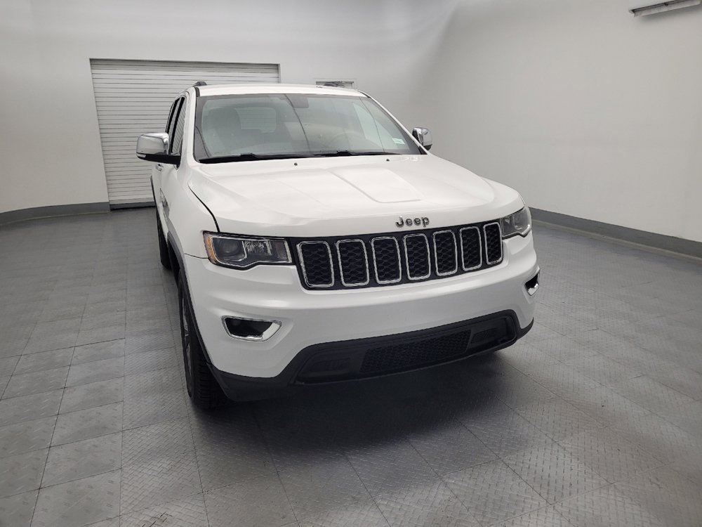 Used 2017 Jeep Grand Cherokee Limited RWD image 14