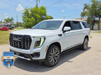 New 2026 GMC Yukon XL Denali Ultimate AWD/4WD video 2