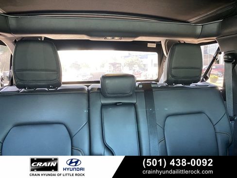 Used 2024 Ford Bronco Badlands image 36