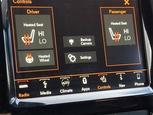 Used 2019 Jeep Cherokee Limited w/ Technology Group image 25