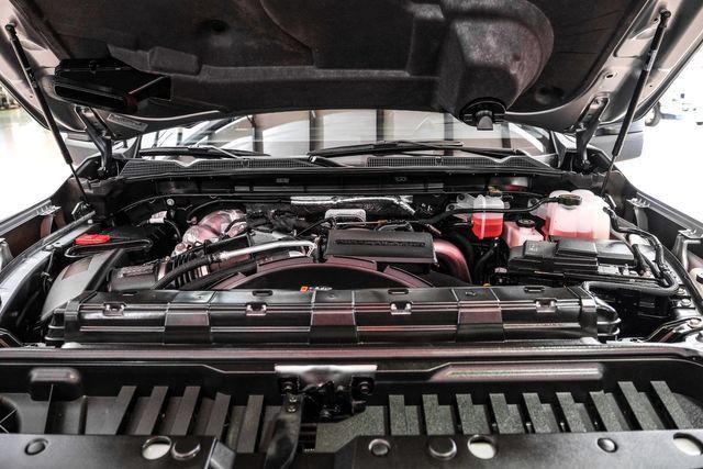 Used 2025 GMC Sierra 2500 Denali Ultimate w/ Max Trailering Package AWD/4WD image 8