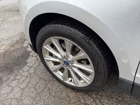 Used 2017 Ford Edge Titanium w/ Equipment Group 301A image 22