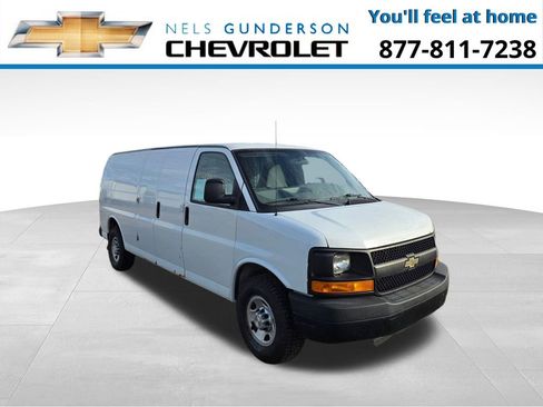 Used 2015 Chevrolet Express 3500 Extended image 1