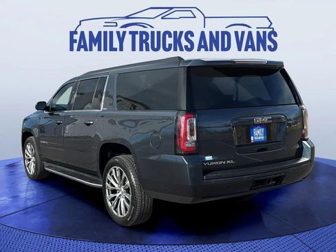 Used 2019 GMC Yukon XL SLT w/ Open Road Package image 3