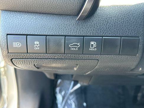 Used 2023 Toyota Camry SE FWD image 25