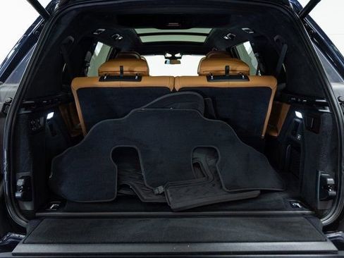 Certified 2023 BMW X7 xDrive40i w/ M Sport Package image 9