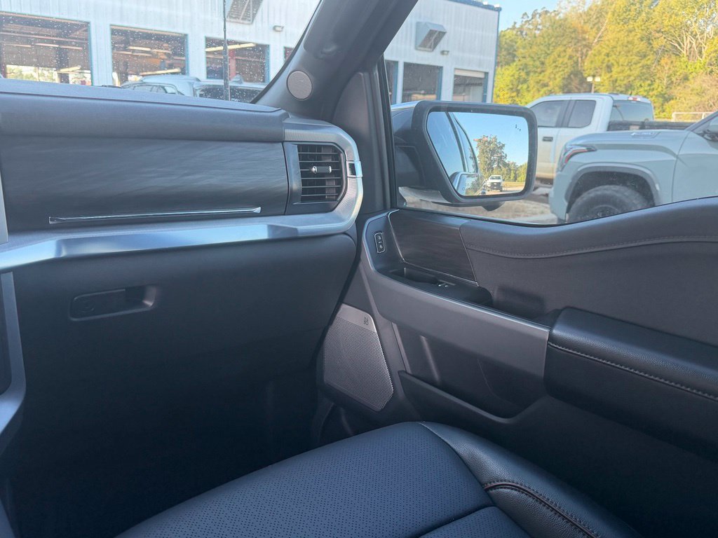 Used 2025 Ford F150 Lariat w/ Equipment Group 501A Mid AWD/4WD image 24