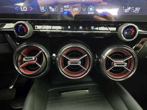 New 2025 Chevrolet Blazer EV RS FWD image 19