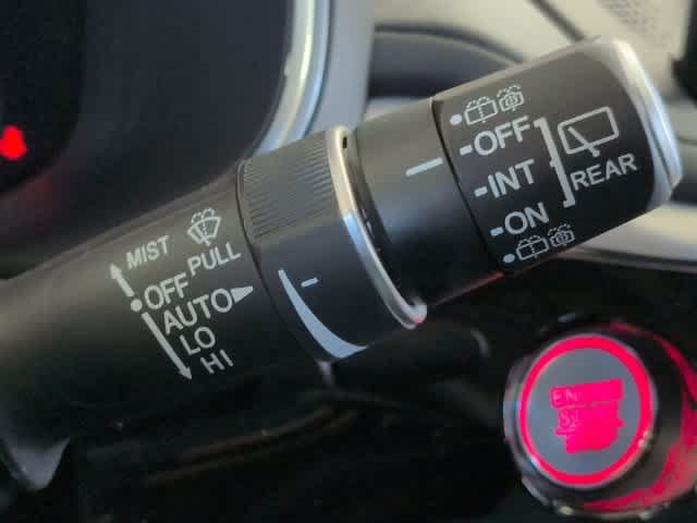 Certified 2026 Acura MDX w/ Technology Package FWD image 28
