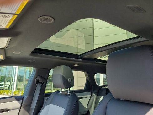 New 2026 Land Rover Range Rover Evoque Dynamic SE image 28