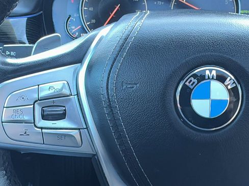 Used 2017 BMW 750i 750i image 23