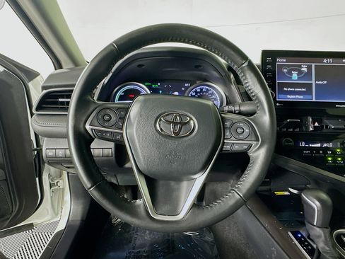 Used 2023 Toyota Camry XLE FWD image 15
