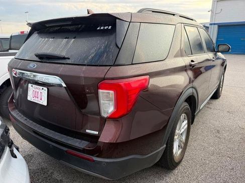 Certified 2020 Ford Explorer XLT w/ Equipment Group 202A RWD image 4