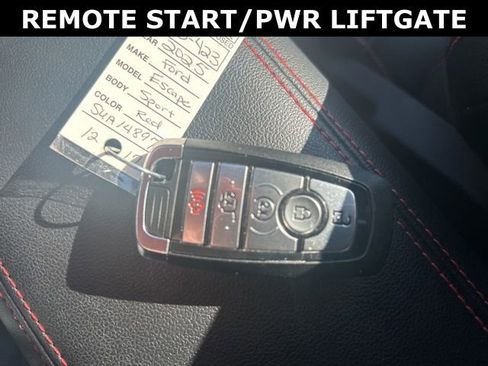 Used 2025 Ford Escape ST-Line Elite w/ Premium Technology Package image 28