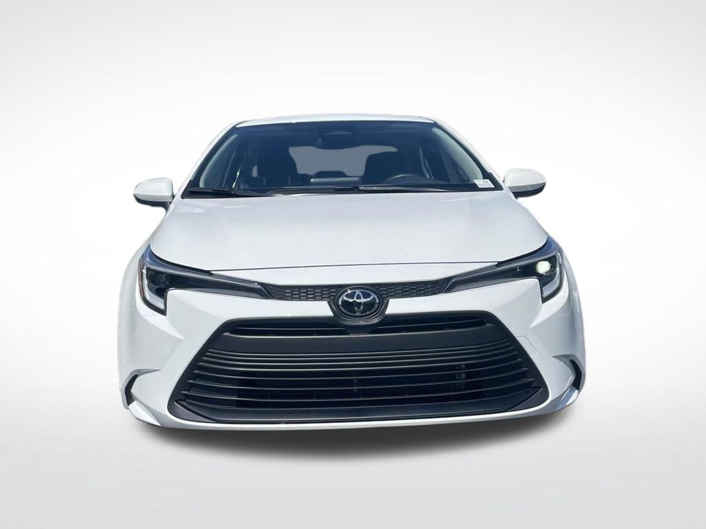Used 2026 Toyota Corolla LE FWD image 2