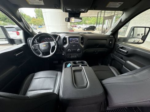 Certified 2024 Chevrolet Silverado 2500 W/T w/ WT Fleet Convenience Package AWD/4WD image 19