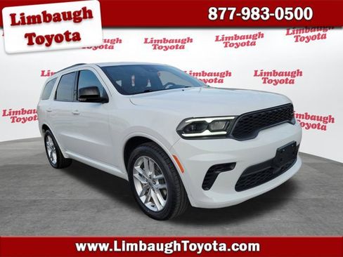 Used 2024 Dodge Durango GT image 1