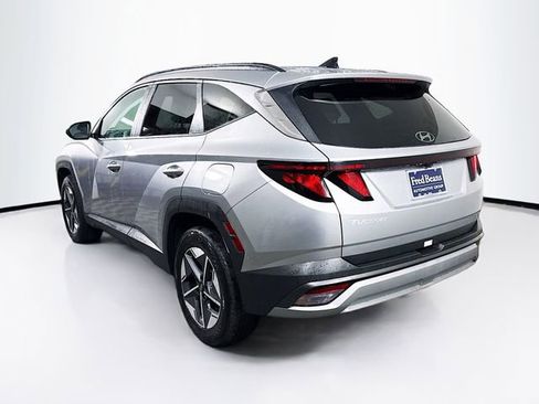 Certified 2025 Hyundai Tucson SEL image 6