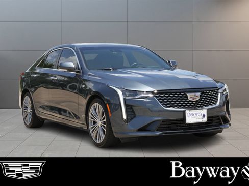 Certified 2025 Cadillac CT4 Premium Luxury RWD image 4