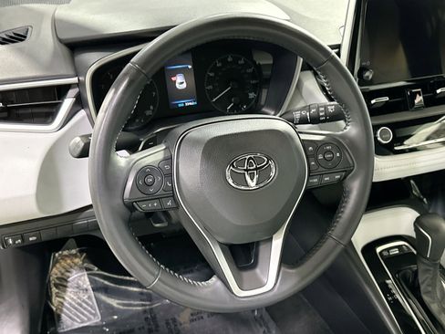 Used 2023 Toyota Corolla SE image 18