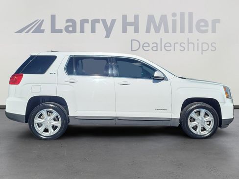 Used 2017 GMC Terrain SLE image 6