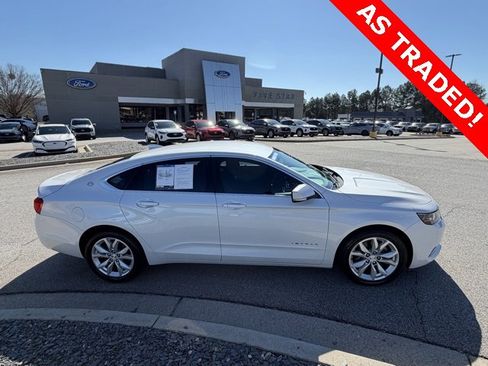 Used 2016 Chevrolet Impala LT w/ Convenience Package image 1