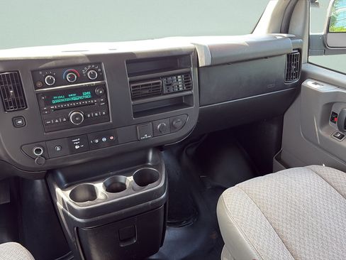 Used 2015 Chevrolet Express 3500 LT w/ LT Preferred Equipment Group RWD image 14