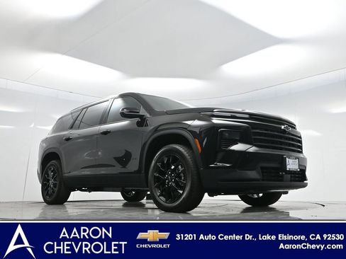 New 2026 Chevrolet Traverse LT w/ Midnight/Sport Edition image 2