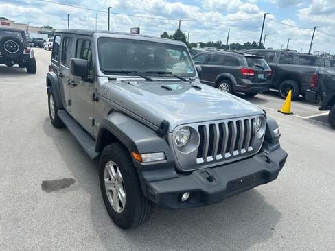 Used 2018 Jeep Wrangler Unlimited Sport S AWD/4WD image 20