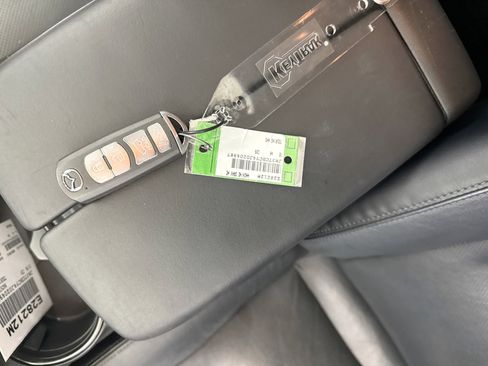 Used 2018 MAZDA CX-9 Touring w/ Touring Premium Package image 9