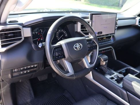 Used 2023 Toyota Tundra Limited w/ Power Package AWD/4WD image 15