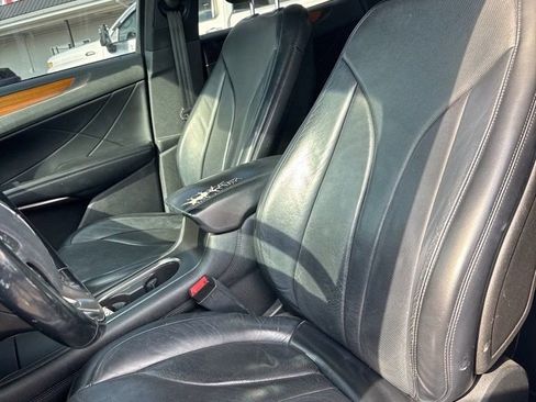 Used 2015 Lincoln MKC AWD w/ Equipment Group 102A Reserve image 11