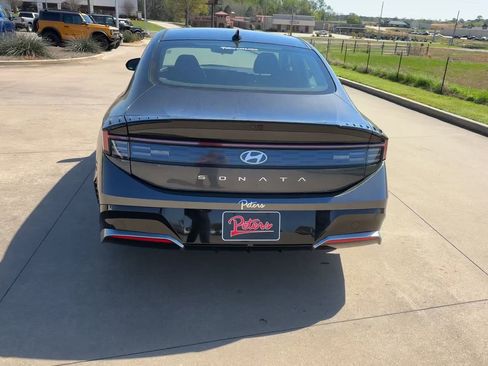 Used 2025 Hyundai Sonata SEL image 8