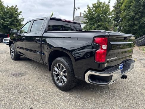 Used 2023 Chevrolet Silverado 1500 LT AWD/4WD image 35