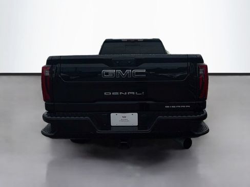 Used 2025 GMC Sierra 2500 Denali Ultimate AWD/4WD image 6