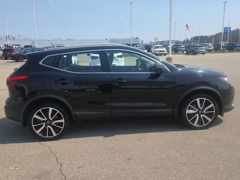 Used 2019 Nissan Rogue Sport SL w/ Premium Package AWD/4WD image 8