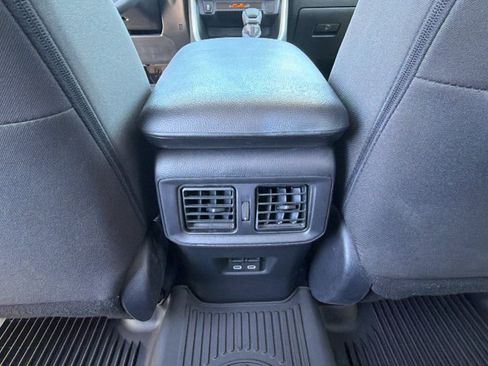 Certified 2025 Toyota RAV4 XLE AWD/4WD image 25
