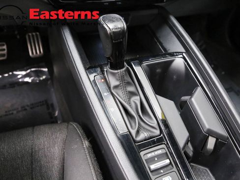 Used 2023 Honda Accord Sport image 12