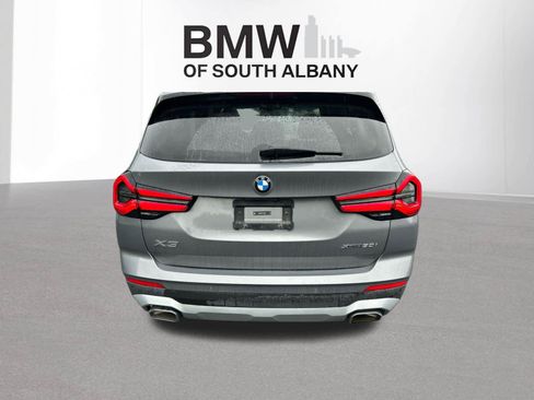 Used 2024 BMW X3 xDrive30i w/ Premium Package AWD/4WD image 8