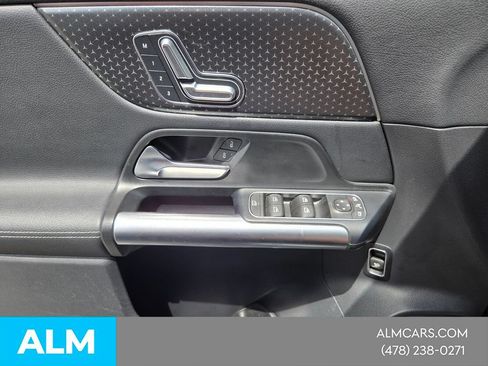 Used 2025 Mercedes-Benz GLA 250 image 28