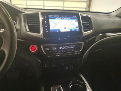 Used 2017 Honda Pilot Elite image 7