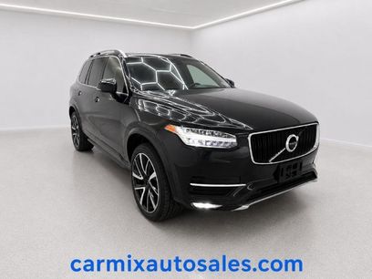 Used 2018 Volvo XC90 T6 Momentum w/ Convenience Package